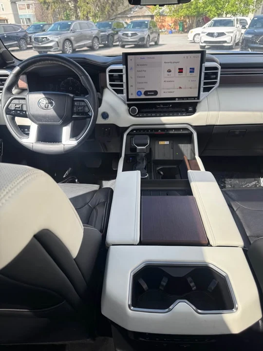 2024 Toyota Sequoia 3rd Gen - Image 15 of 18
