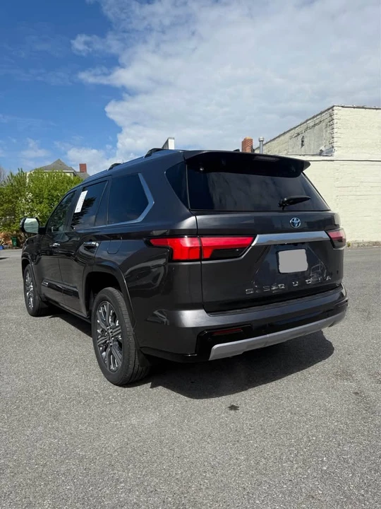 2024 Toyota Sequoia 3rd Gen - Image 4 of 18
