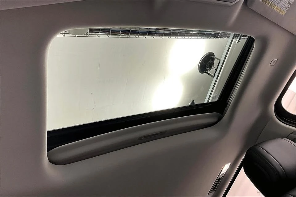 2024 Toyota Sequoia 3rd Gen - Image 9 of 20