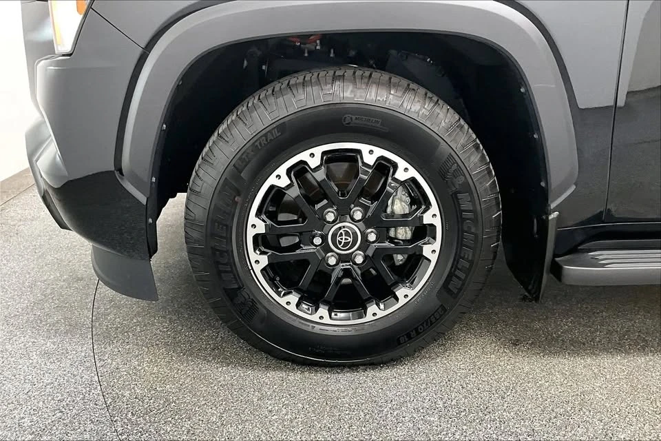 2024 Toyota Sequoia 3rd Gen - Image 15 of 20