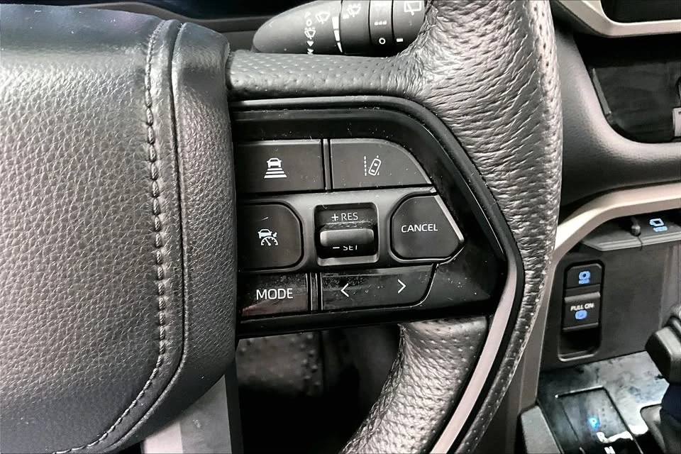 2024 Toyota Sequoia 3rd Gen - Image 17 of 20