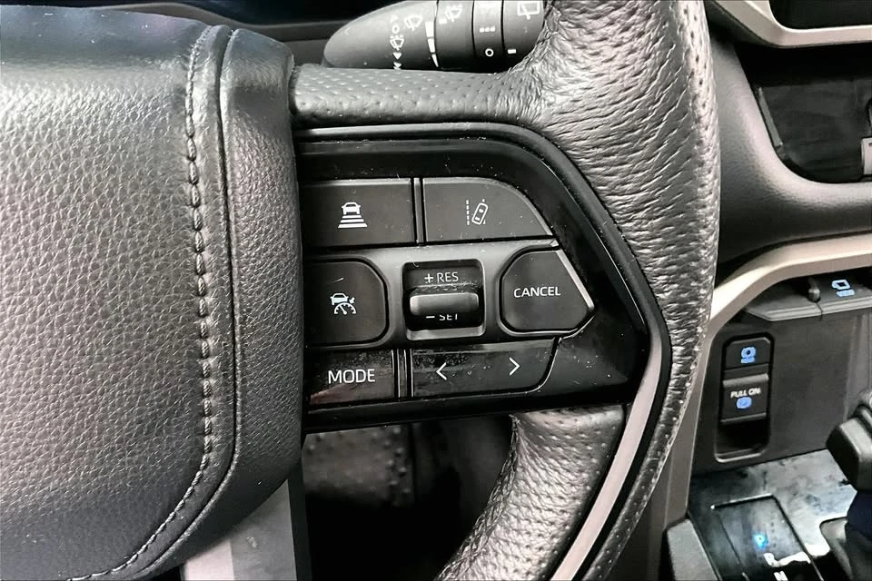 2024 Toyota Sequoia 3rd Gen - Image 17 of 20