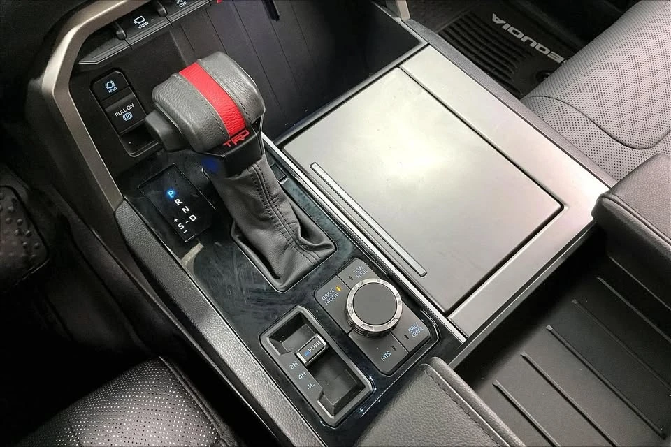 2024 Toyota Sequoia 3rd Gen - Image 12 of 20