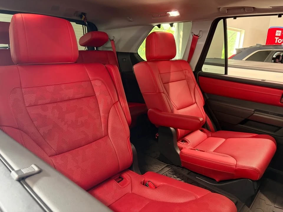 2024 Toyota Sequoia 3rd Gen - Image 5 of 7