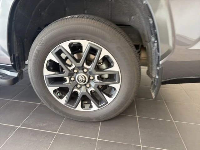 2024 Toyota Sequoia 3rd Gen - Image 19 of 20