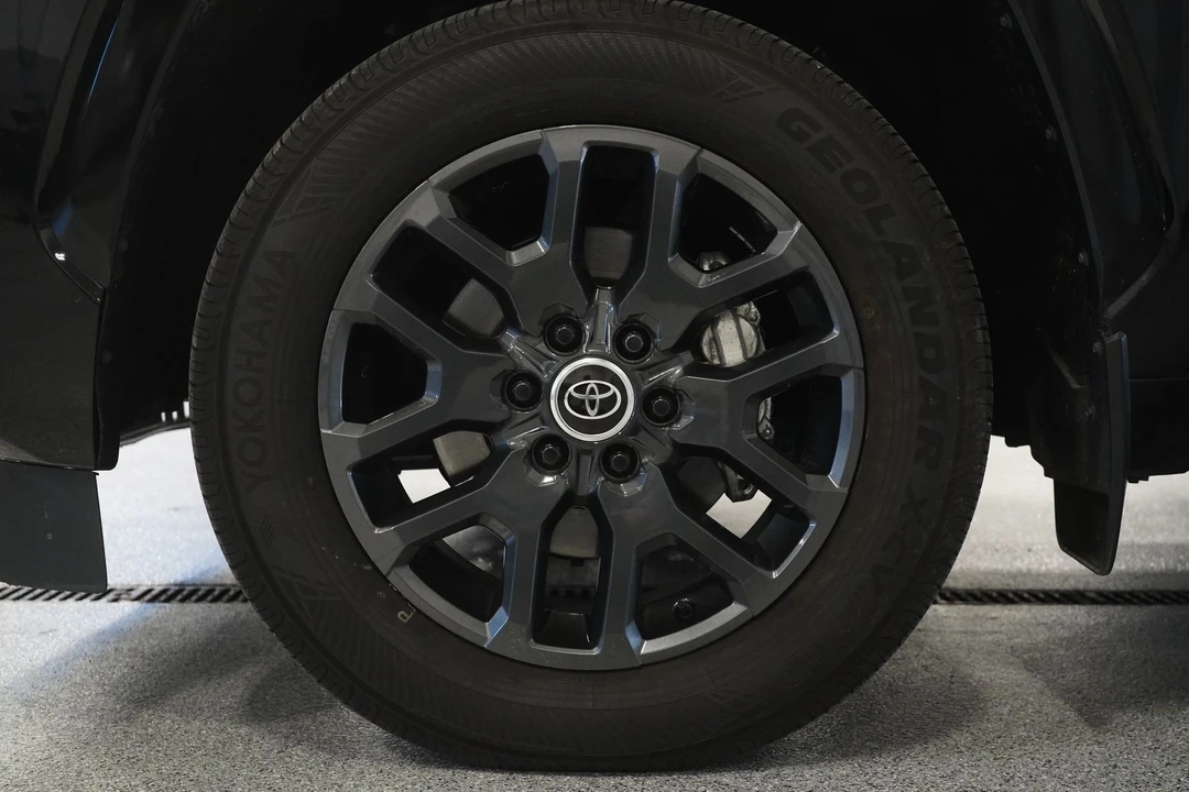 2024 Toyota Sequoia 3rd Gen - Image 9 of 12
