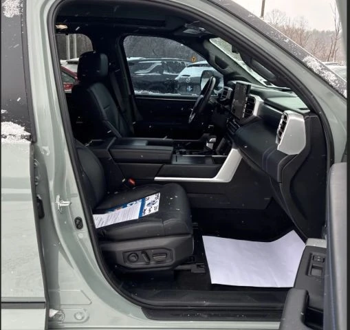 2024 Toyota Sequoia 3rd Gen - Image 7 of 8