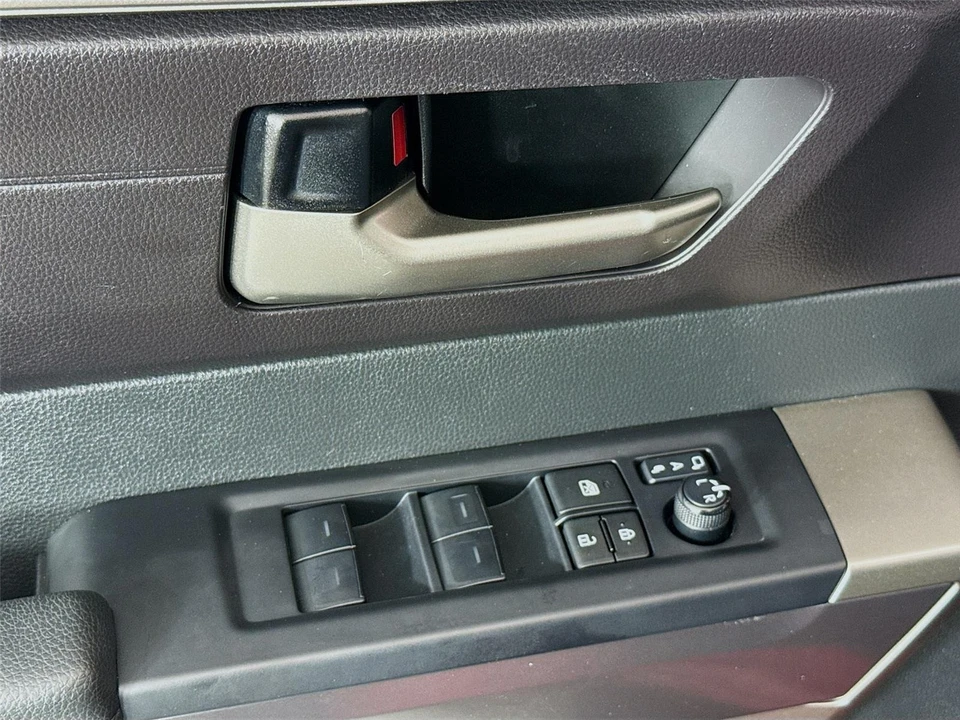 2024 Toyota Sequoia 3rd Gen - Image 18 of 21