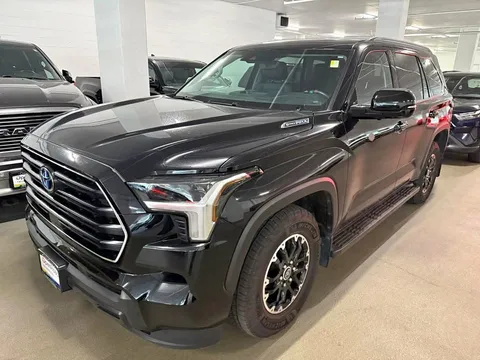 2024 Toyota Sequoia TRD Off-Road