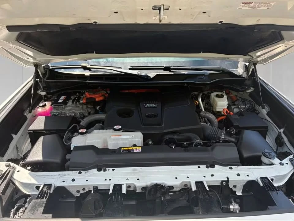 2024 Toyota Sequoia 3rd Gen - Image 6 of 17