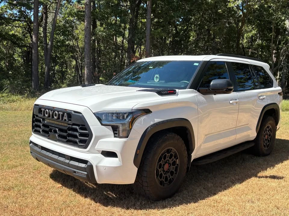 2024 Toyota Sequoia 3rd Gen - Image 4 of 6