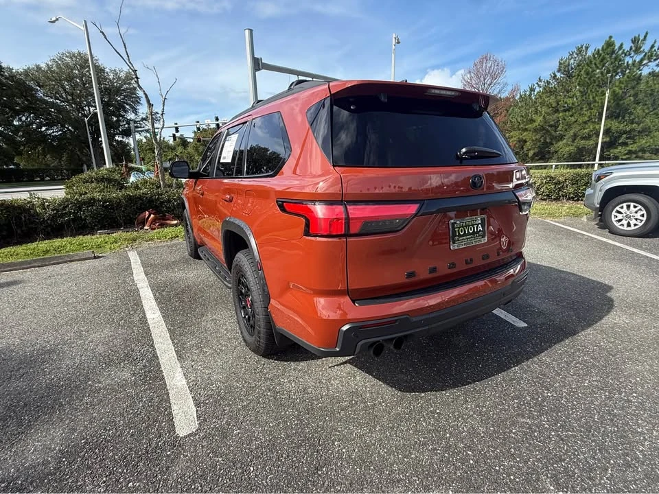 2024 Toyota Sequoia 3rd Gen - Image 4 of 7