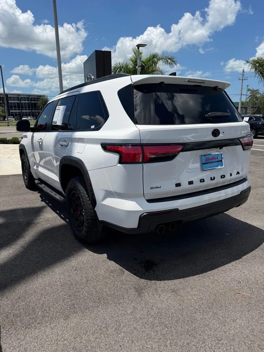 2024 Toyota Sequoia 3rd Gen - Image 4 of 9