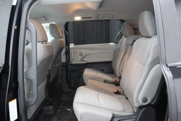 2024 Toyota Sienna 4th Gen - Image 21 of 21