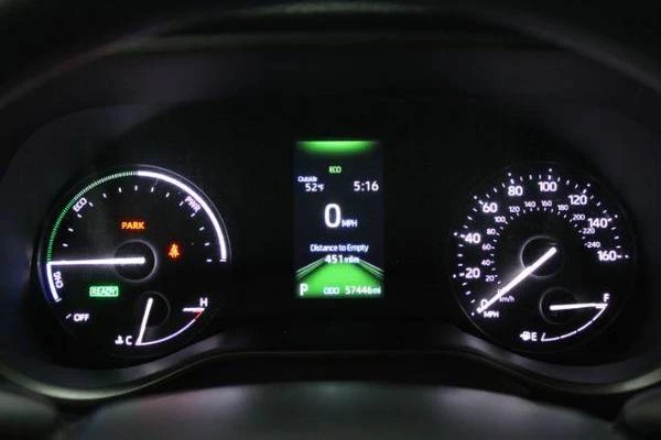 2024 Toyota Sienna 4th Gen - Image 19 of 21