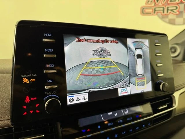2024 Toyota Sienna 4th Gen - Image 18 of 21