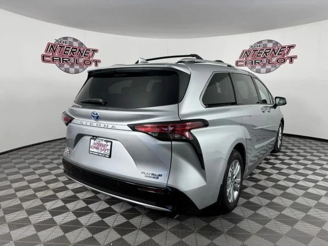2024 Toyota Sienna 4th Gen - Image 7 of 12