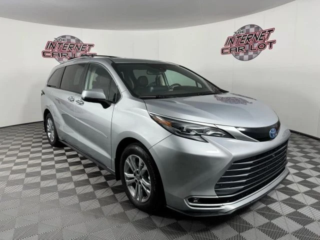 2024 Toyota Sienna 4th Gen - Image 9 of 21