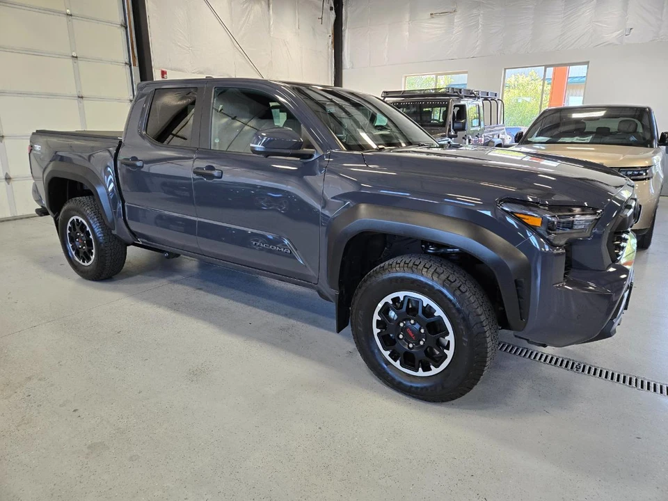 2024 Toyota Tacoma 4th Gen - Image 3 of 16