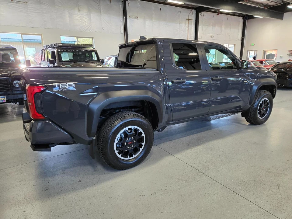 2024 Toyota Tacoma 4th Gen - Image 4 of 16