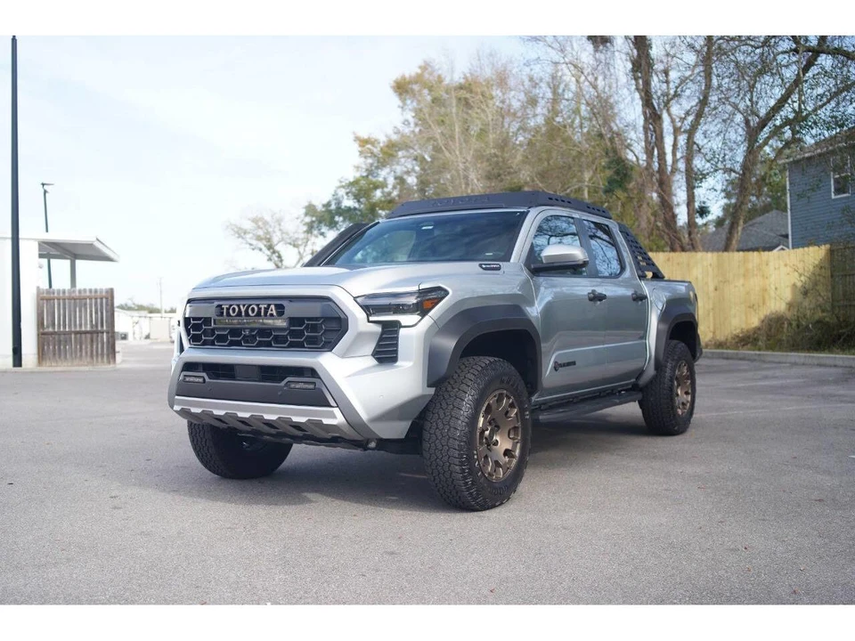 2024 Toyota Tacoma 4th Gen - Image 9 of 31