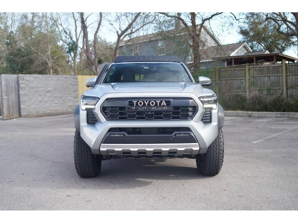 2024 Toyota Tacoma 4th Gen - Image 8 of 31