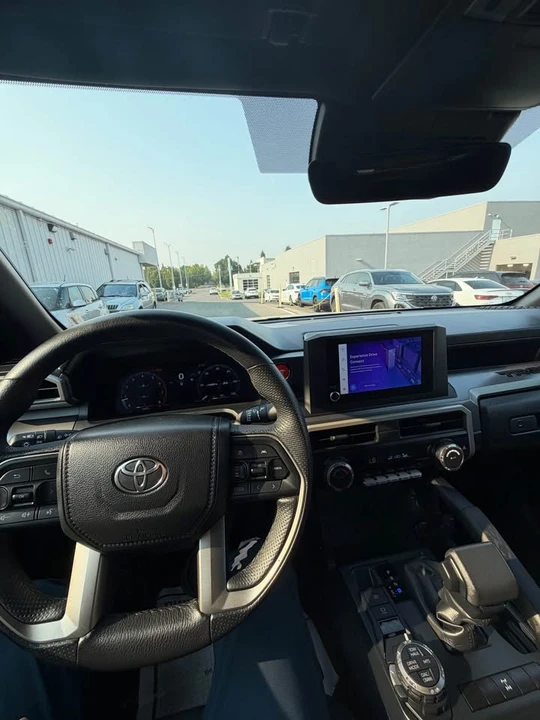 2024 Toyota Tacoma 4th Gen - Image 11 of 12