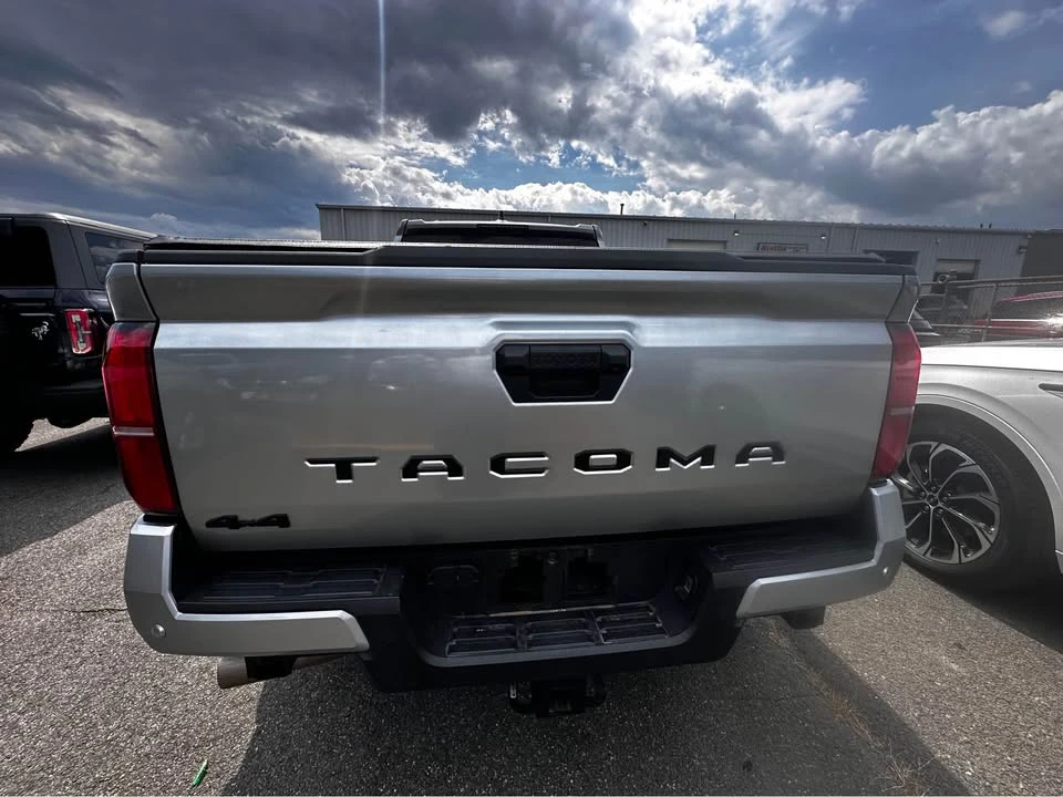 2024 Toyota Tacoma 4th Gen - Image 7 of 11