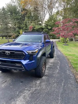 2024 Toyota Tacoma Double Cab TRD Off-Road Pickup 4D 5 ft