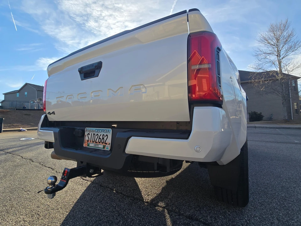 2024 Toyota Tacoma 4th Gen - Image 17 of 31