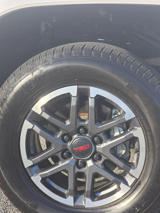2024 Toyota Tacoma 4th Gen - Image 25 of 31