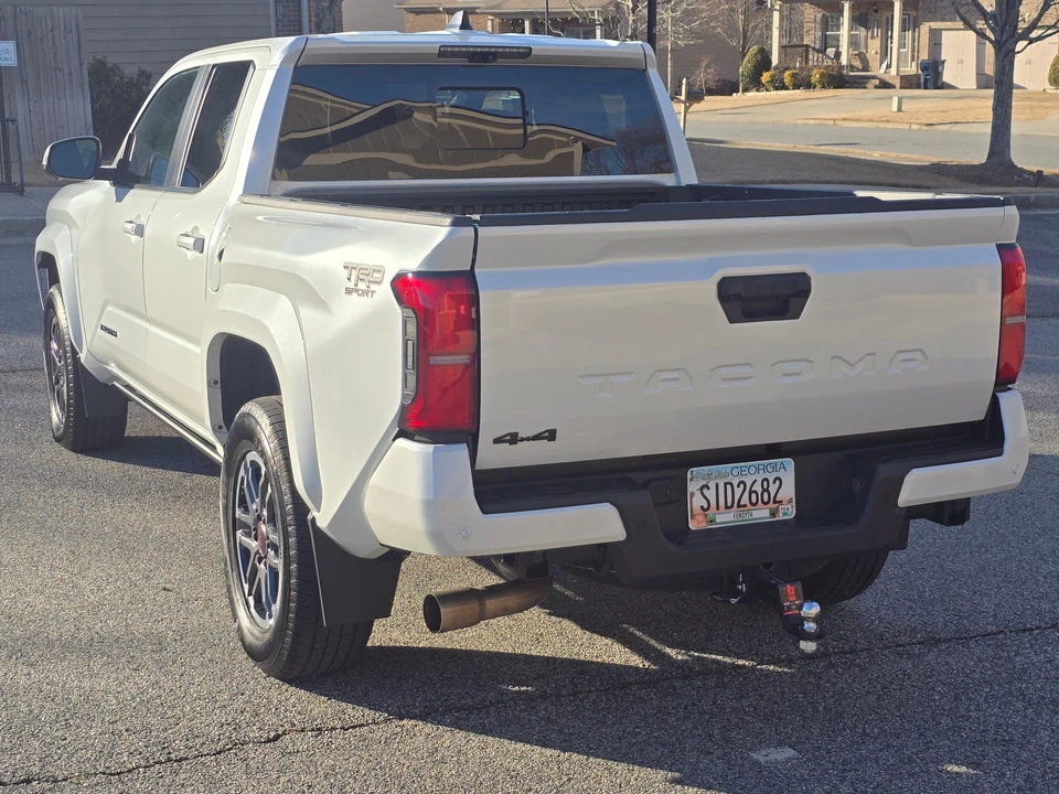 2024 Toyota Tacoma 4th Gen - Image 10 of 31