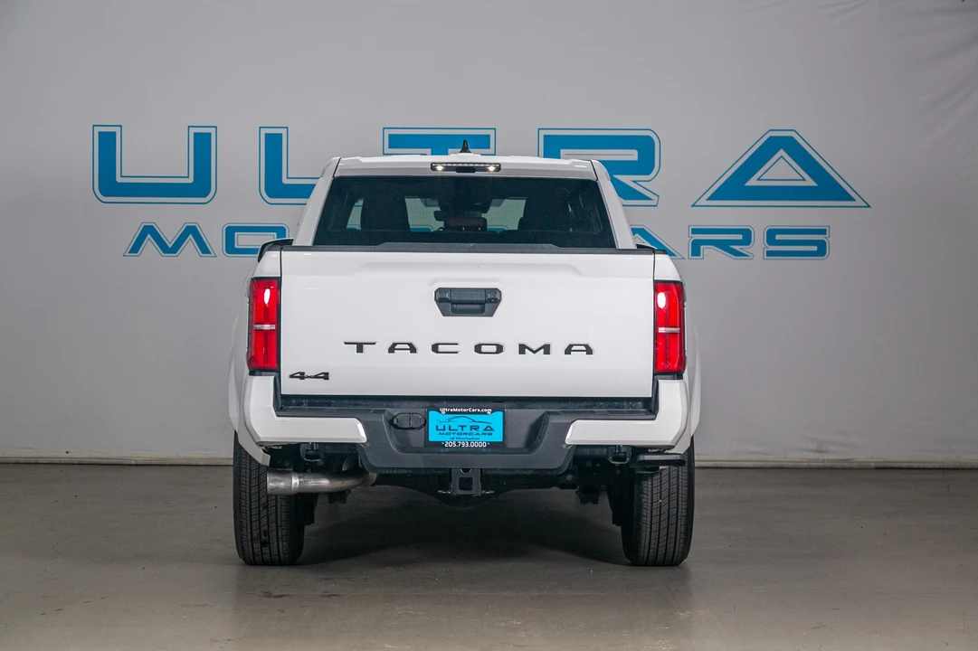 2024 Toyota Tacoma 4th Gen - Image 11 of 21