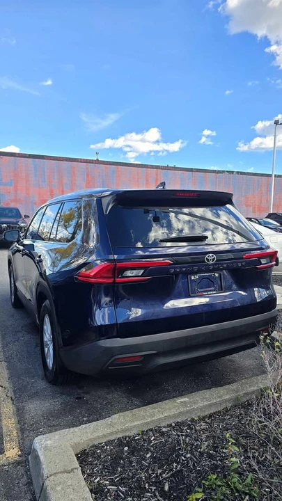 2024 Toyota Highlander - Image 4 of 6