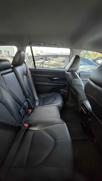 2024 Toyota Highlander - Image 6 of 6