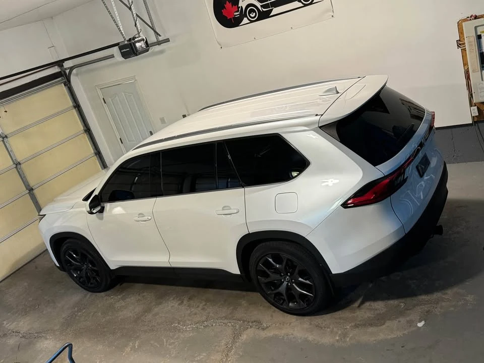 2024 Toyota Highlander - Image 3 of 6