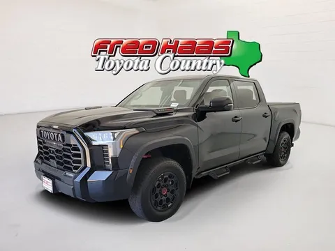 2024 Toyota Tundra 4WD TRD Pro Crew Cab