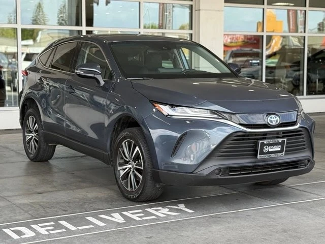 2024 Toyota Venza - Image 8 of 12