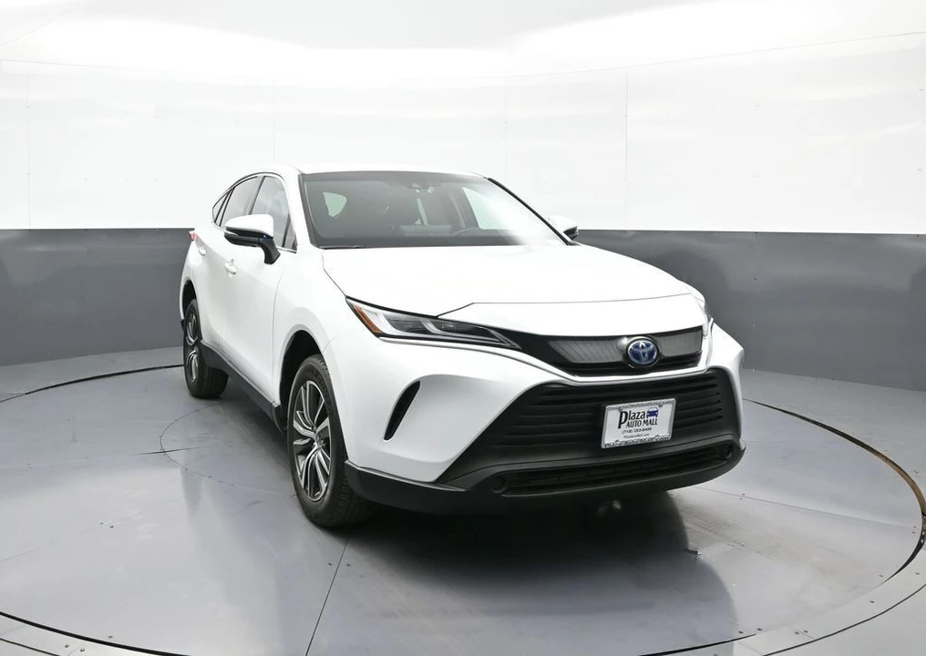 2024 Toyota Venza - Image 3 of 12