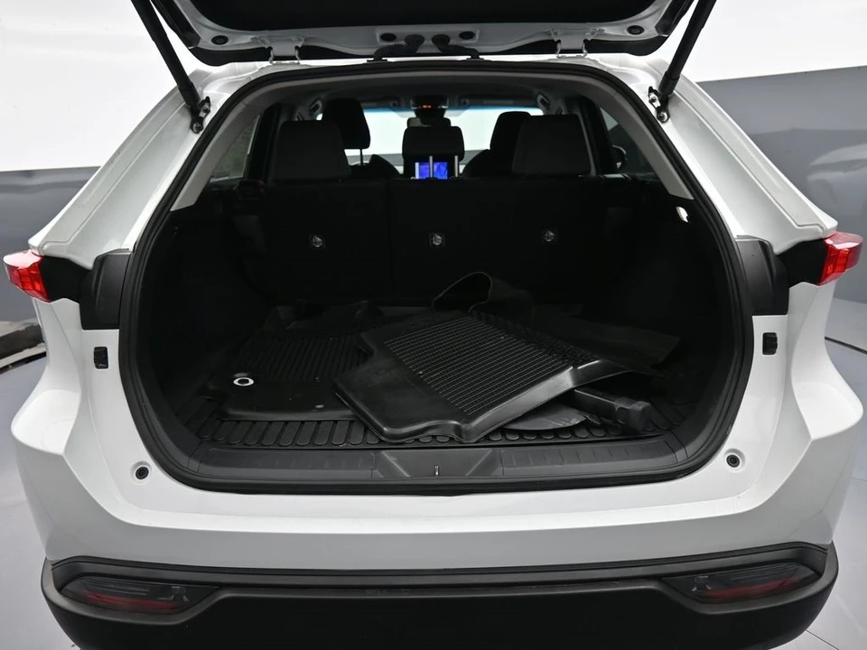 2024 Toyota Venza - Image 21 of 21