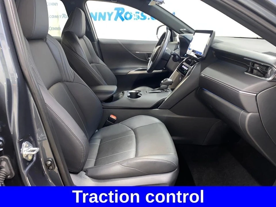 2024 Toyota Venza - Image 11 of 12