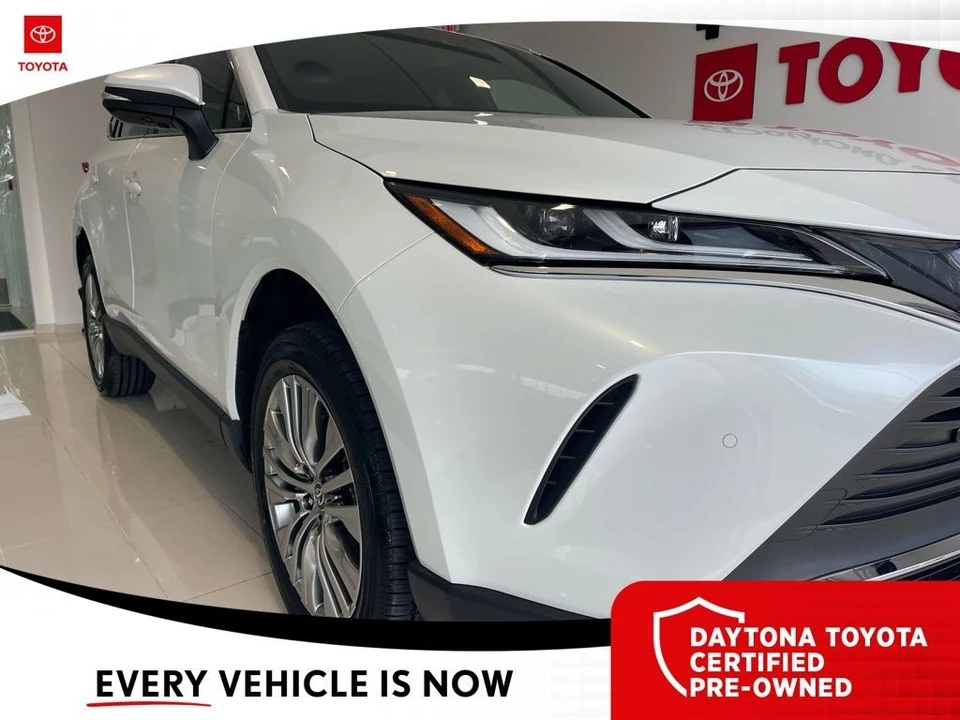 2024 Toyota Venza - Image 2 of 12