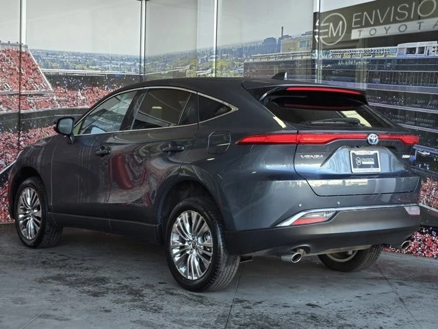 2024 Toyota Venza - Image 6 of 12