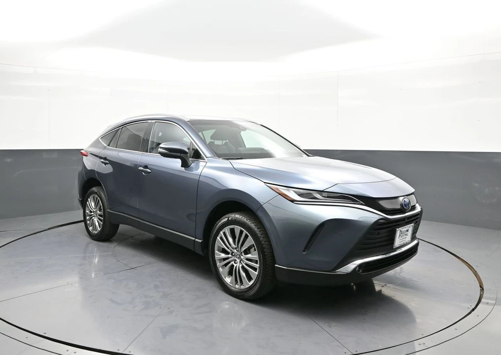 2024 Toyota Venza - Image 4 of 12
