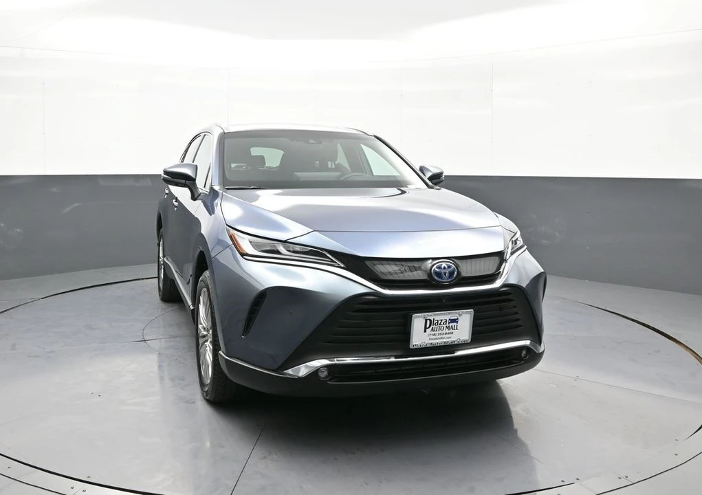 2024 Toyota Venza - Image 3 of 12