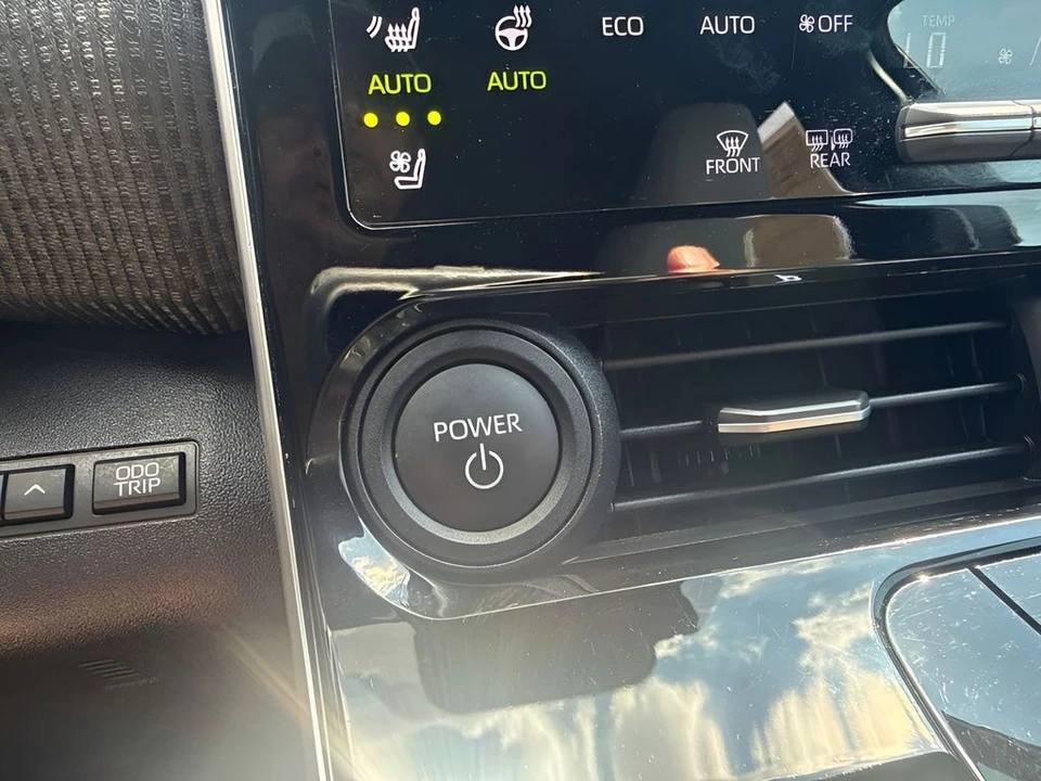 2024 Toyota - Image 22 of 31