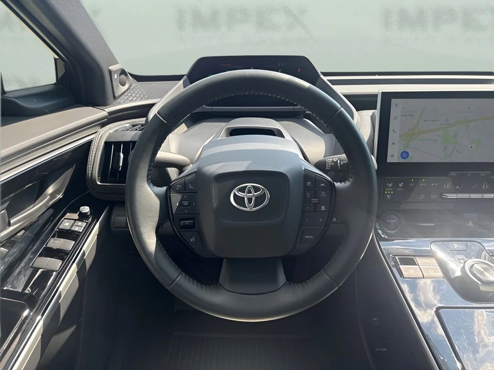 2024 Toyota - Image 14 of 31