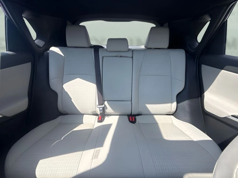 2024 Toyota - Image 11 of 31