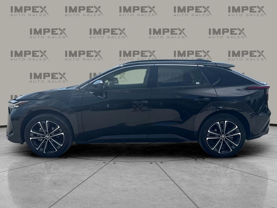 2024 Toyota - Image 2 of 31