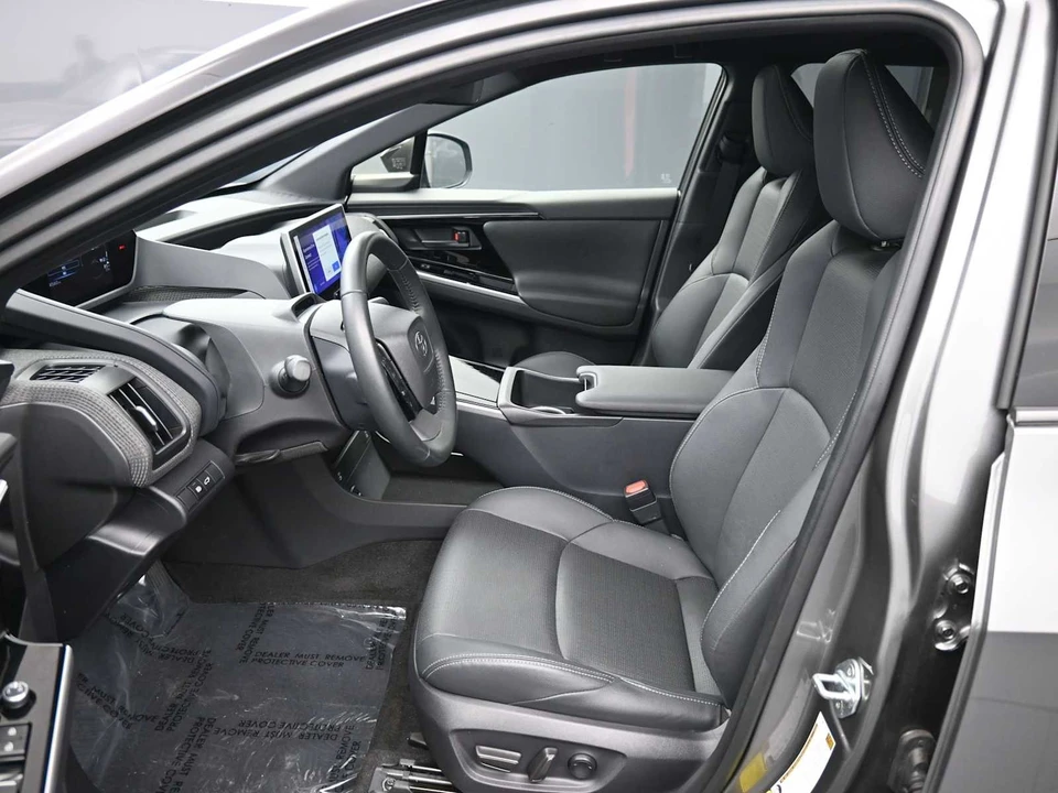2024 Toyota - Image 20 of 31